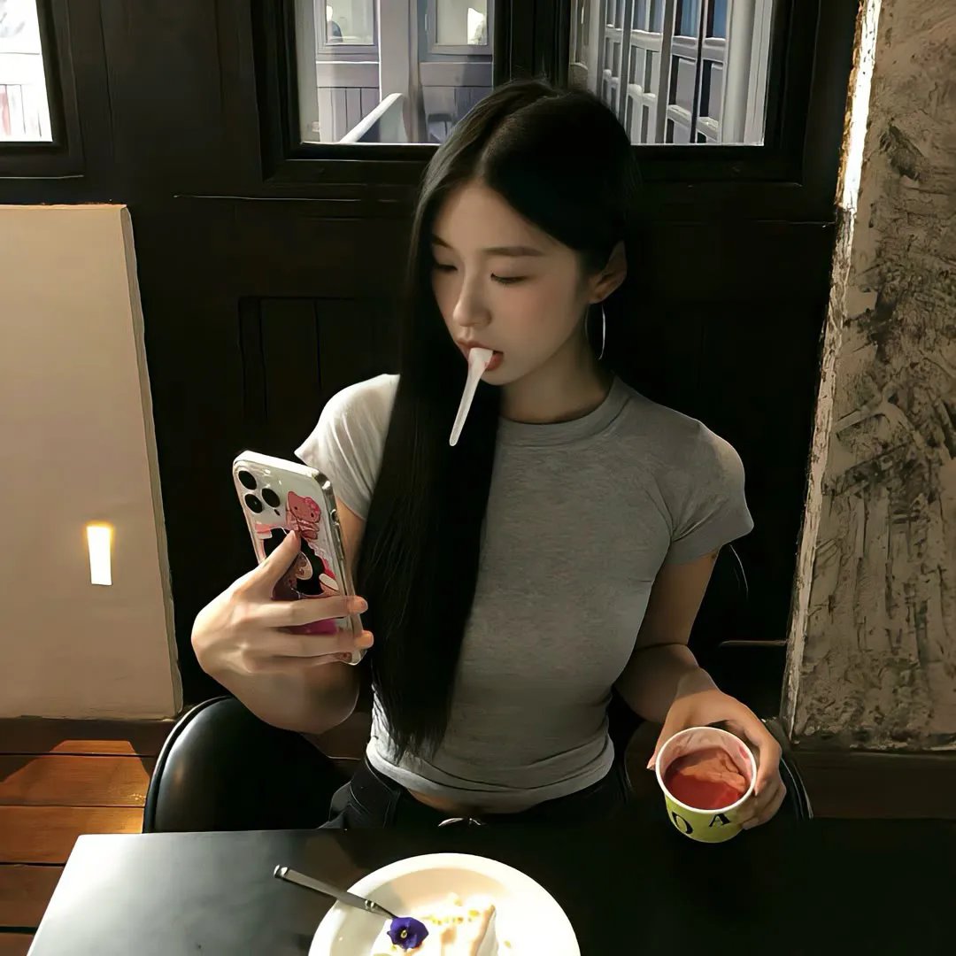 魔域娇娃 热播
